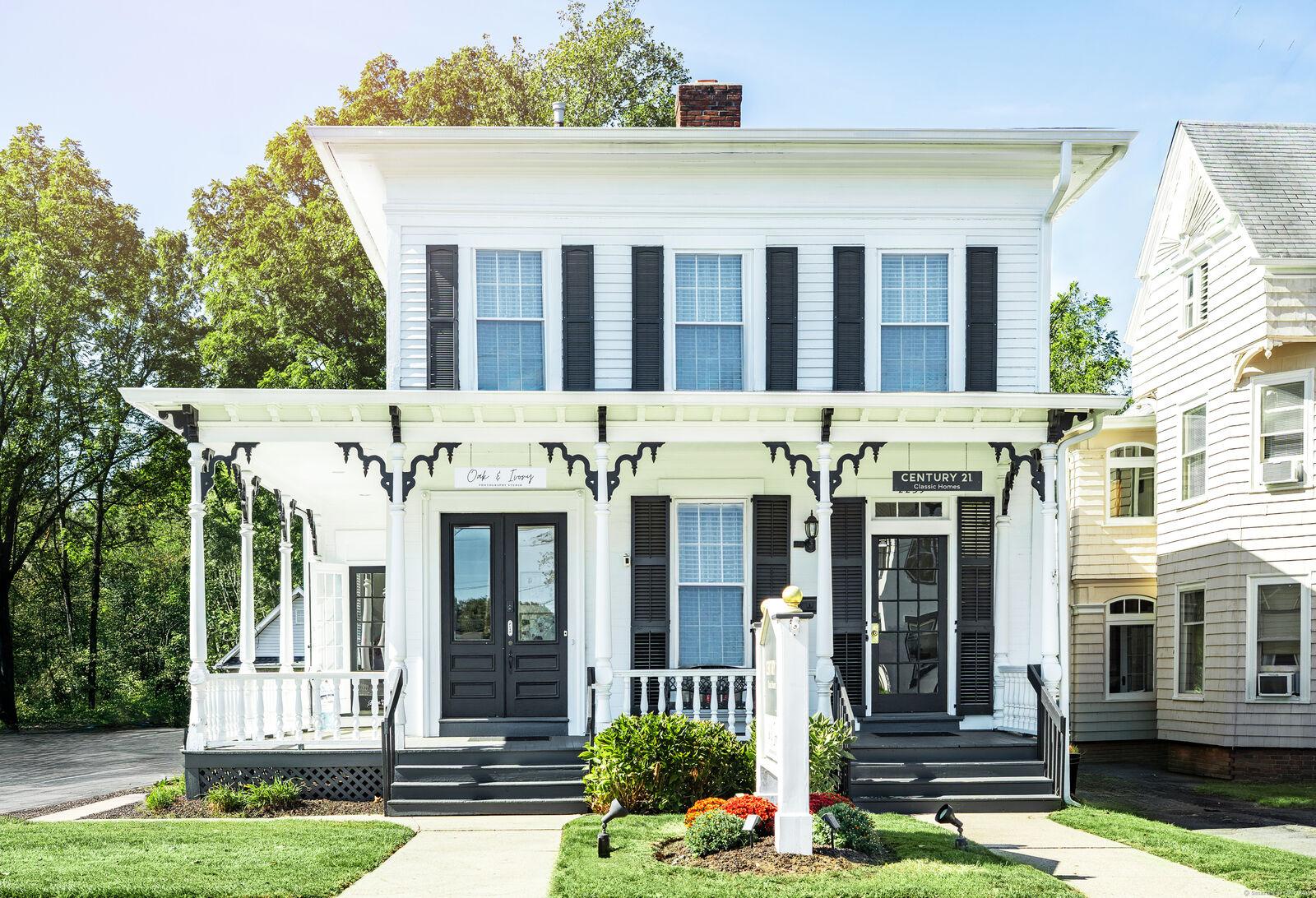 Property Photo:  2239 Main Street 2nd Floor  CT 06033