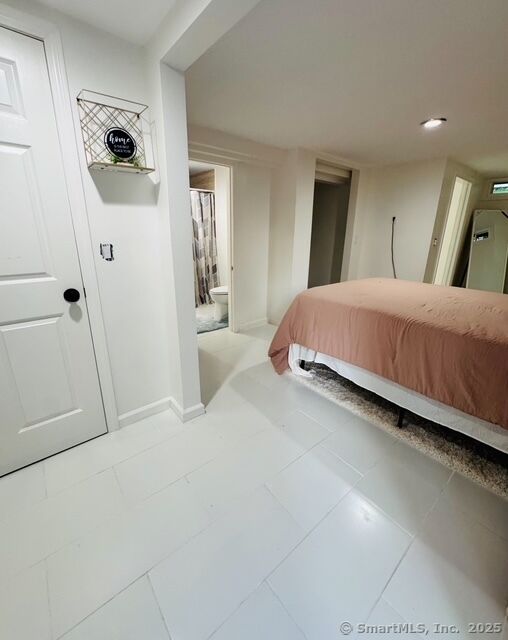 Property Photo:  235 Country Lane Studio 2  CT 06118 
