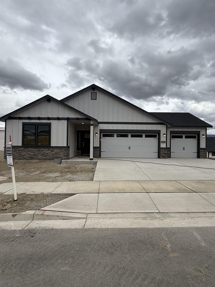 1539 S Moen St 1/3 Orchard  Spokane Valley WA 99016 photo