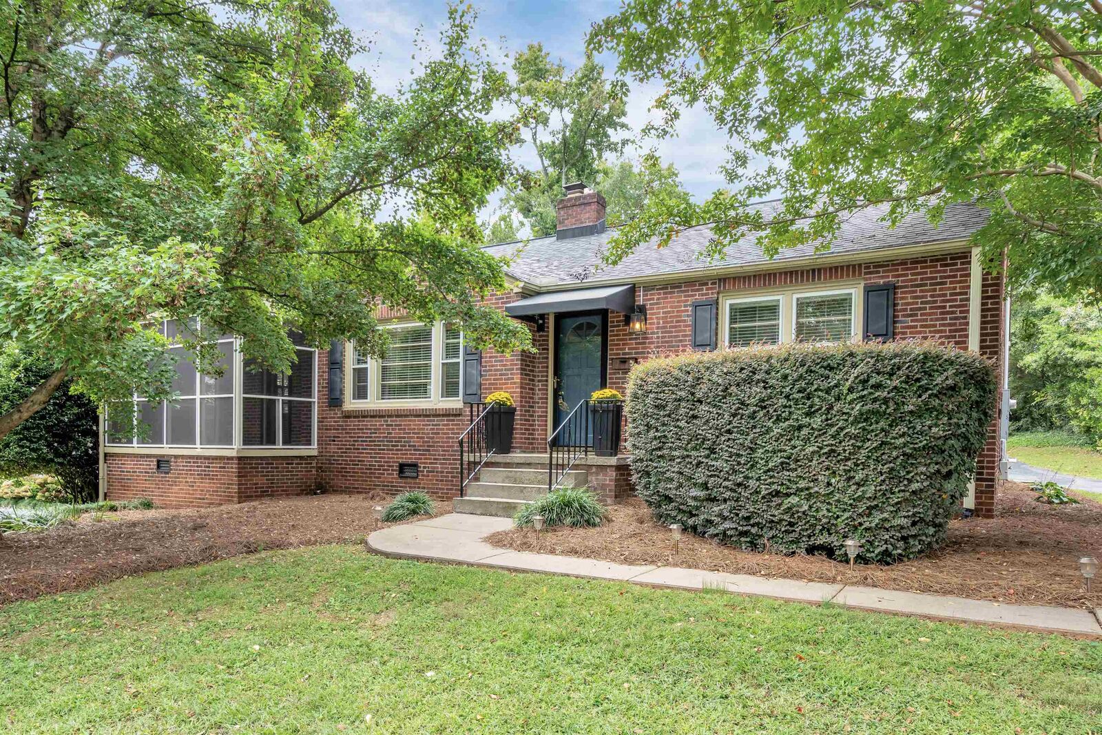 Property Photo:  21 Broughton Drive  SC 29609 