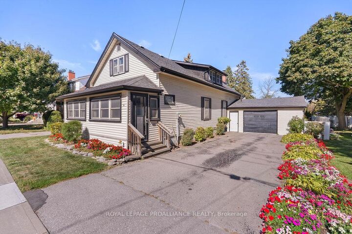 59 Purdy Street  Belleville ON K8P 1Y8 photo