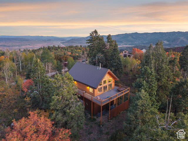 Property Photo:  10941 N Hailes Loop  UT 84050 