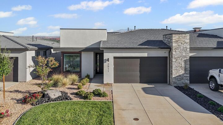 2911 E Snowberry Dr  St George UT 84790 photo