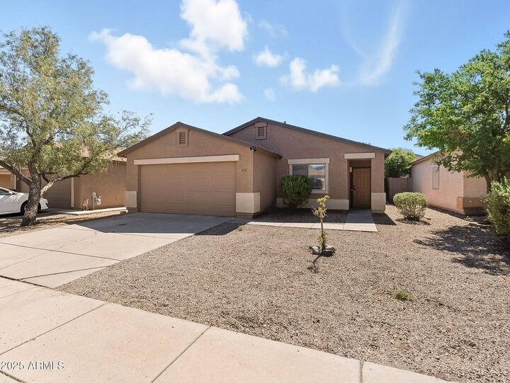 Property Photo:  1751 E Cowboy Cove Trail  AZ 85143 