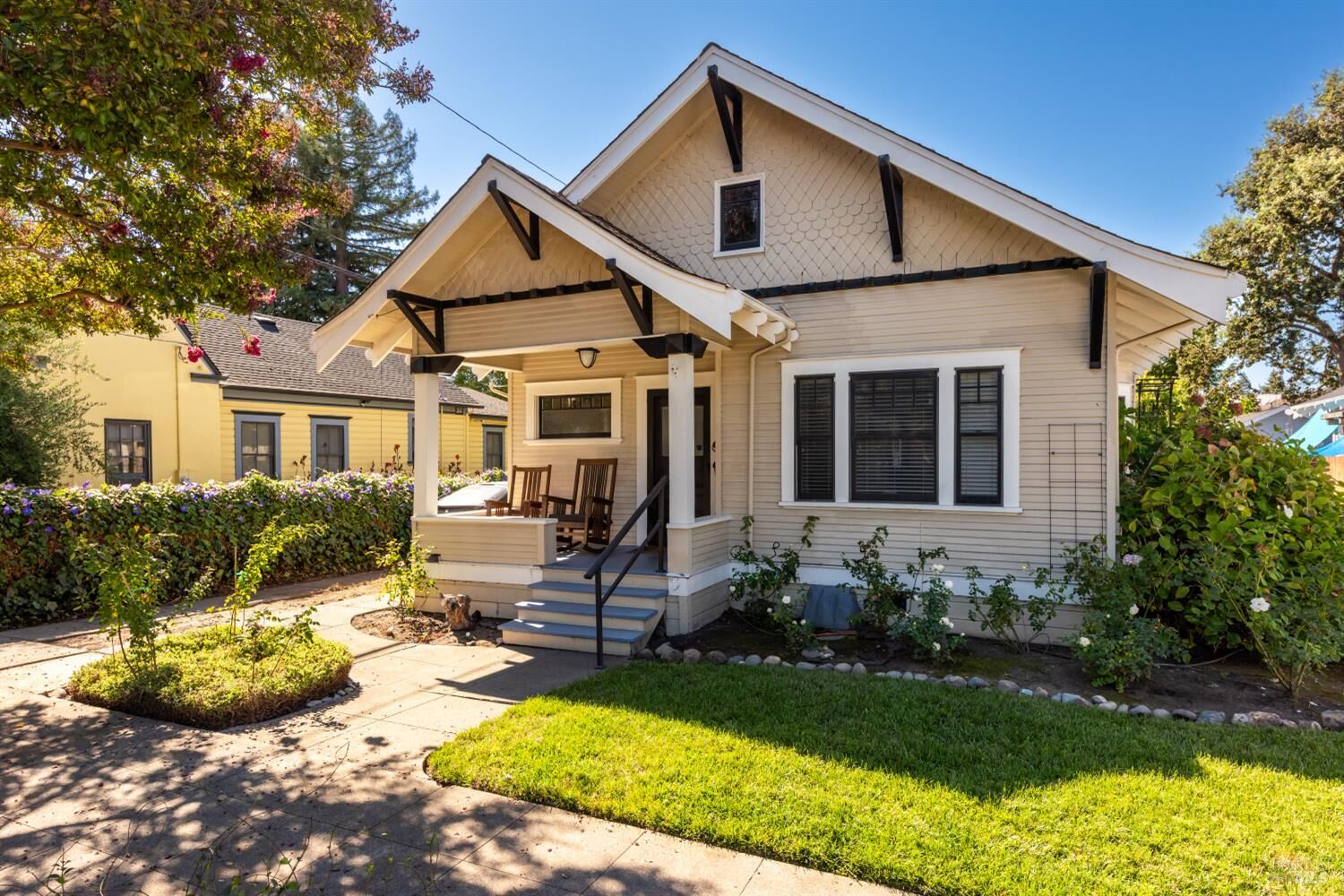 Property Photo: 1117 Glenn Street CA 95401