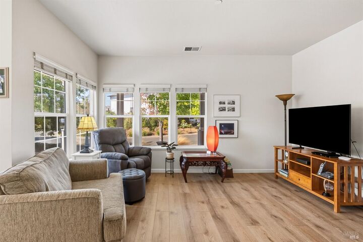 Property Photo: 1724 Palomino Court CA 95448