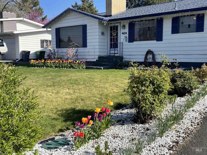 Property Photo:  404 Linden Dr  ID 83501