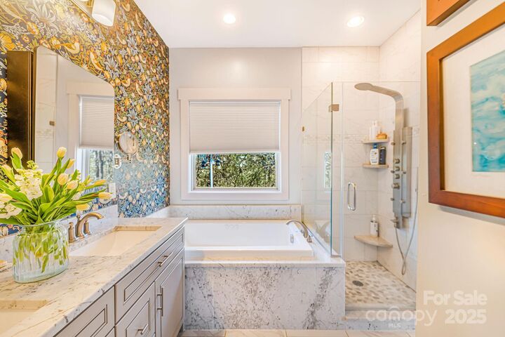 Property Photo: 223 Reilly Drive NC 28748