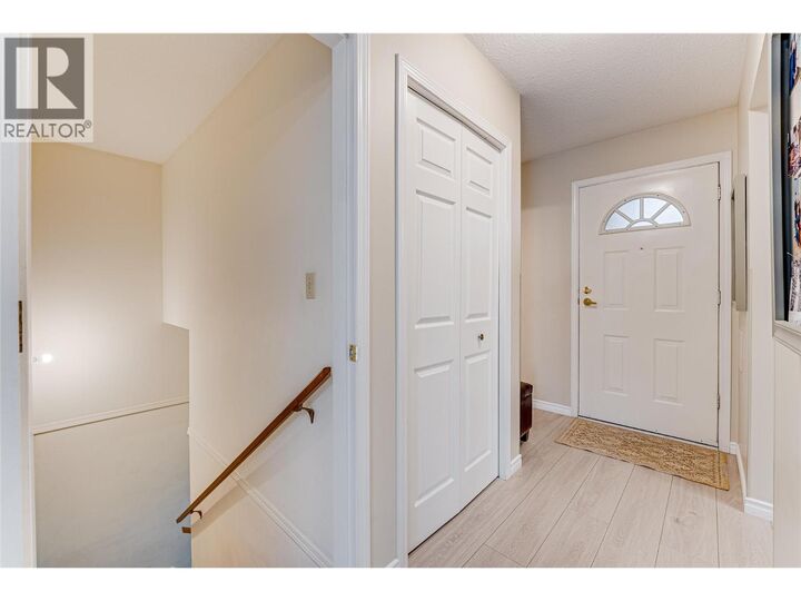 Property Photo: 3900 27 Avenue 36 BC V1T 9E6