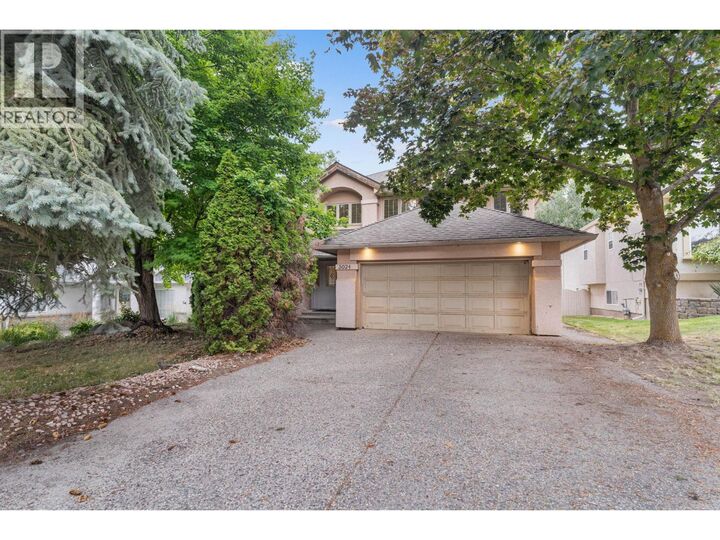 Property Photo:  3024 Quail Crescent  BC V1V 1Z8 