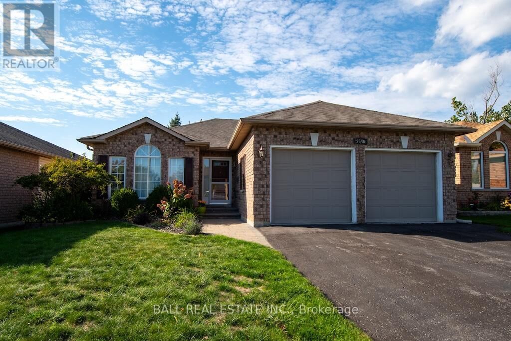 Property Photo:  2546 Marsdale Drive  ON K9L 1R4 