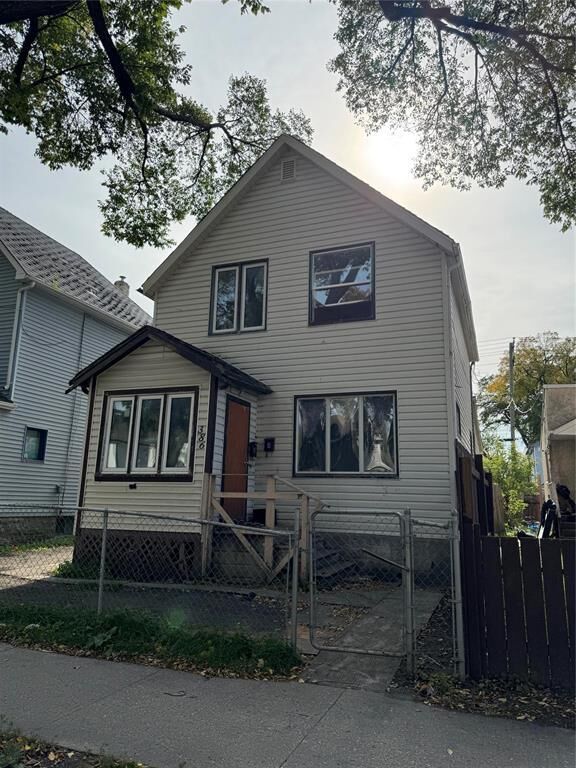 Property Photo: 386 College Avenue MB R2W 1M3