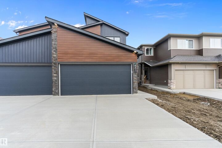 Property Photo: 843 Rowan Close SW AB T6X 1A2