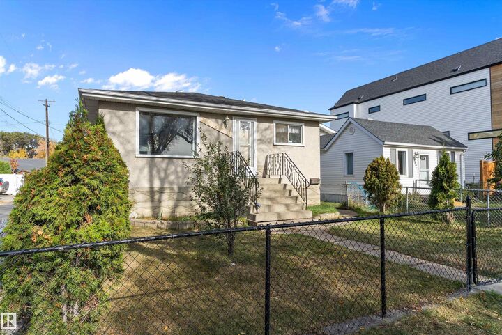 Property Photo: 10570 66 Avenue NW AB T6H 1X4