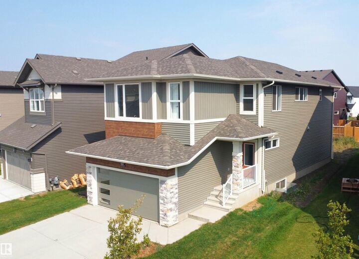 Property Photo: 4856 Hawthron Bend SW AB T6X 3A9