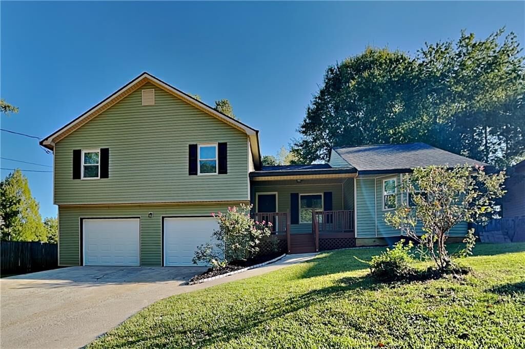 Property Photo:  4036 Evelyn Drive  GA 30127 