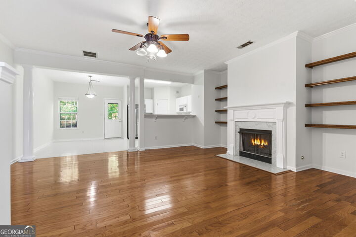 Property Photo:  2913 Greyhawk Lane  GA 30040 