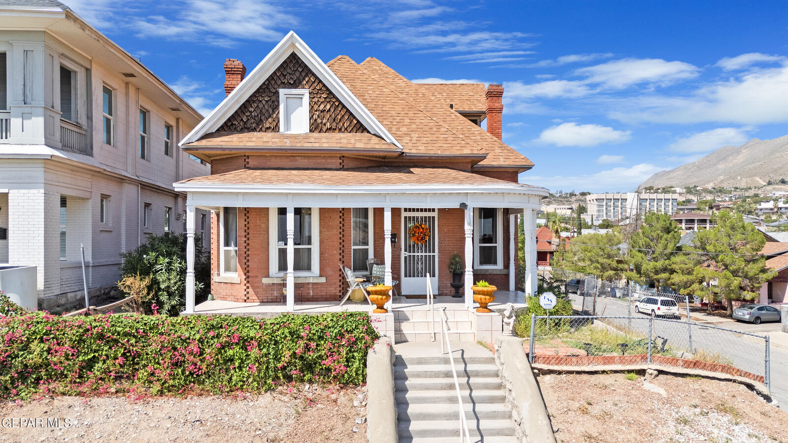Property Photo: 1147 E Nevada Avenue TX 79902