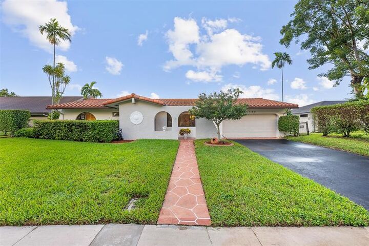 Property Photo: 1730 NW 118th Ave FL 33026