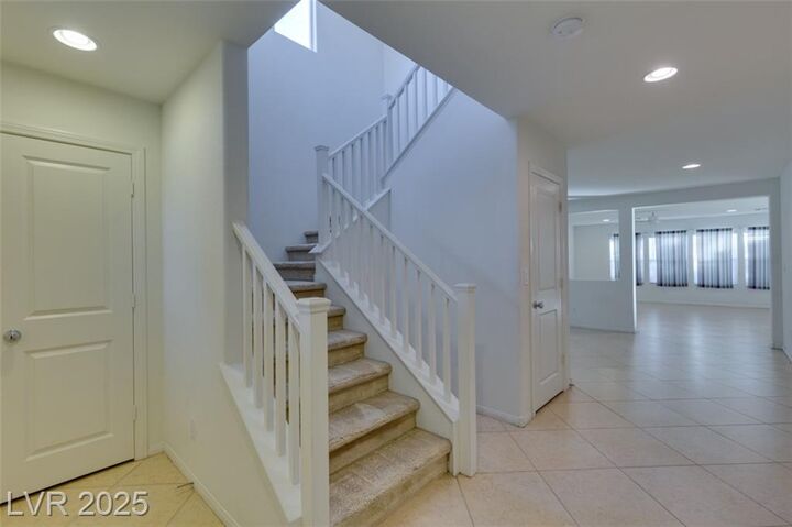 Property Photo: 6971 Glencoe Harbor Avenue NV 89179