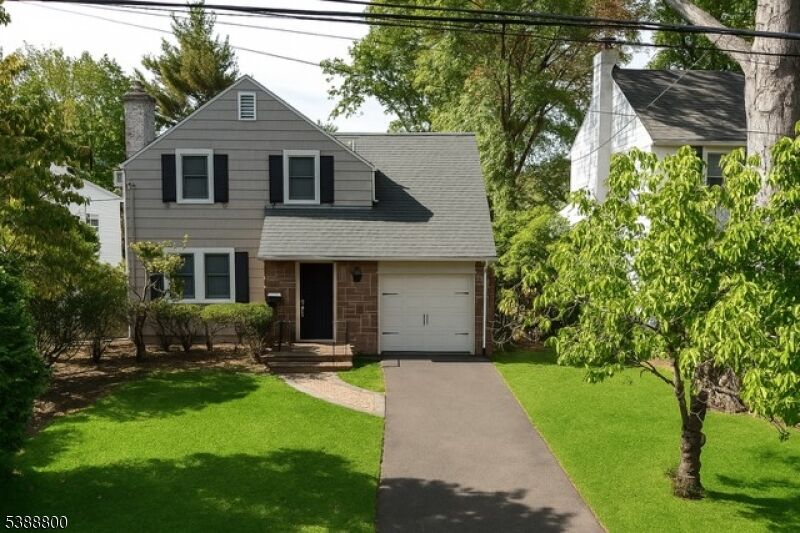 Property Photo:  157 1st Ave  NJ 07424 