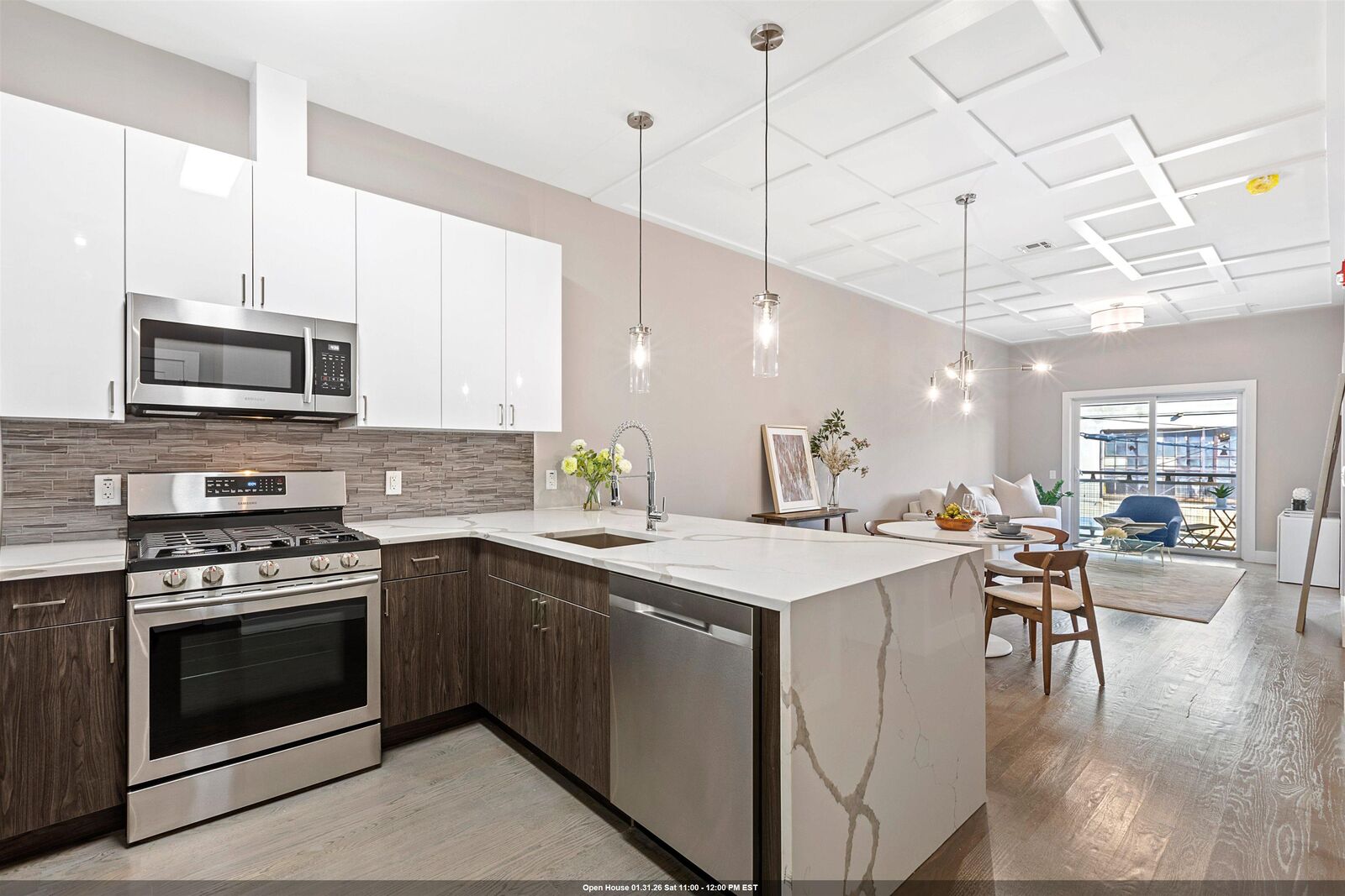 Property Photo:  313 Pine St 204  NJ 07304 