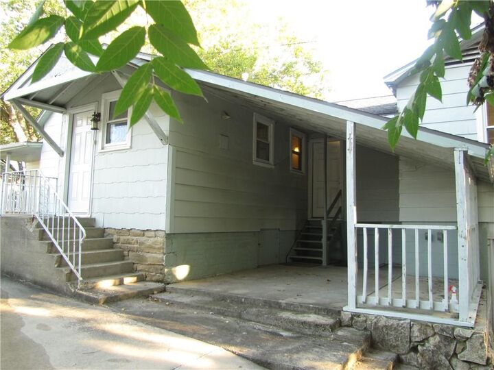 Property Photo:  613 S 4th Street  KS 67301 