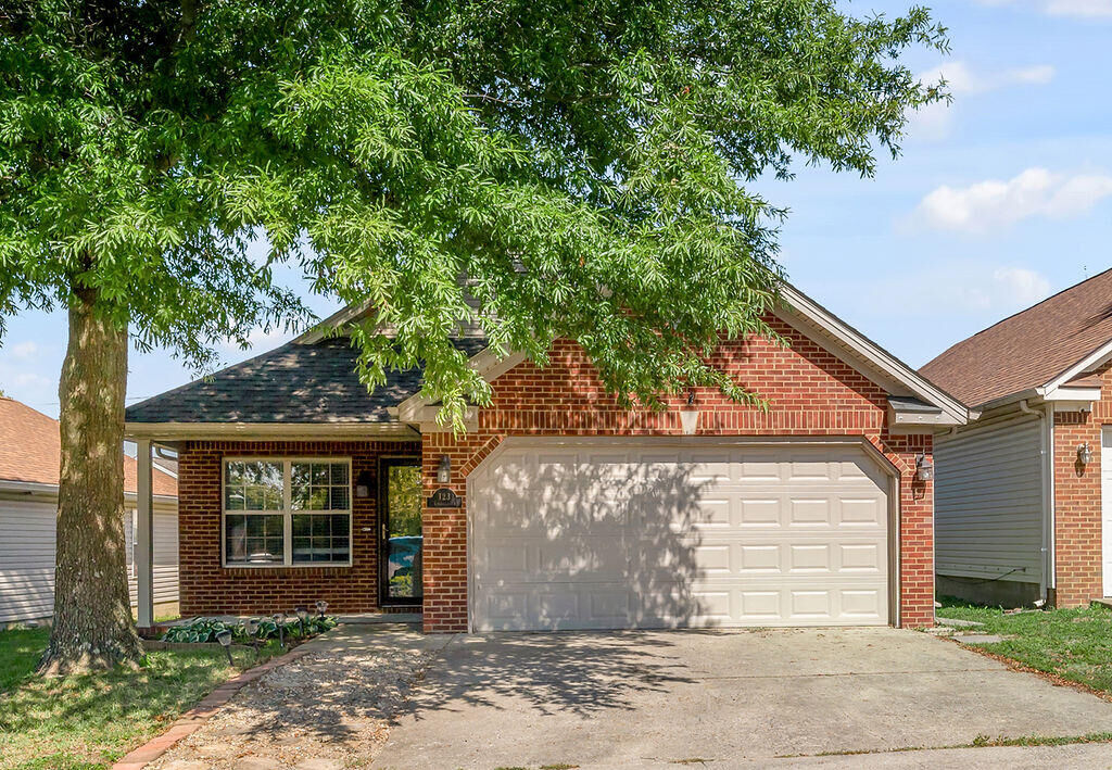 Property Photo:  123 Christopher Drive  KY 40356 