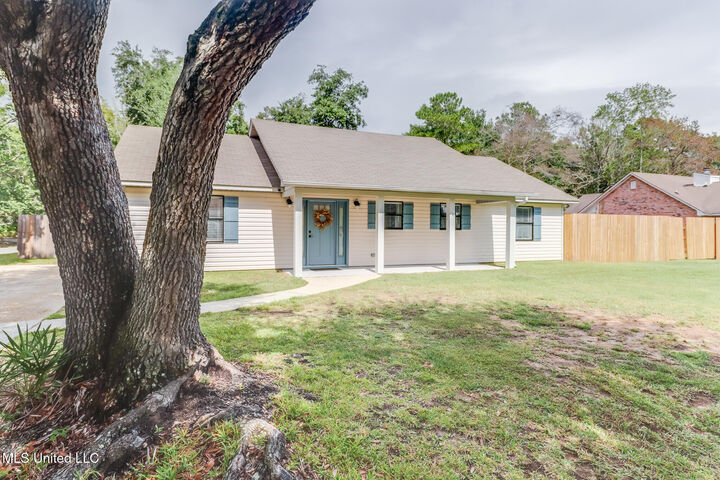 Property Photo: 3328 Mangrove Street MS 39553