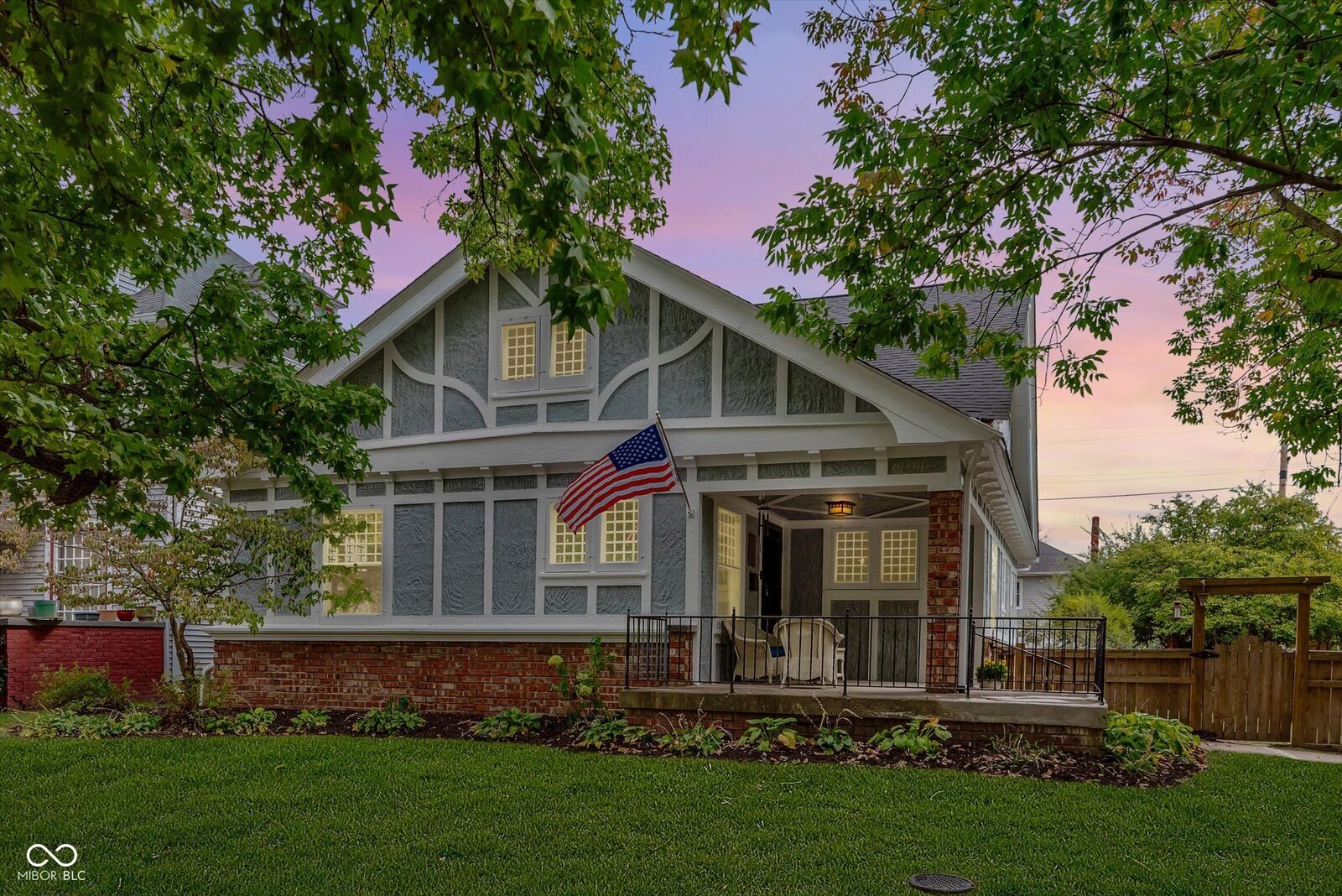 Property Photo: 302 E 32nd Street IN 46205