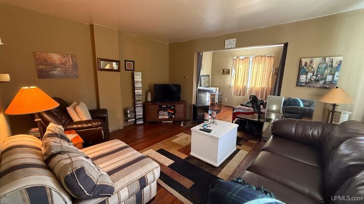 Property Photo:  56343 US 41 Highway  MI 49913 