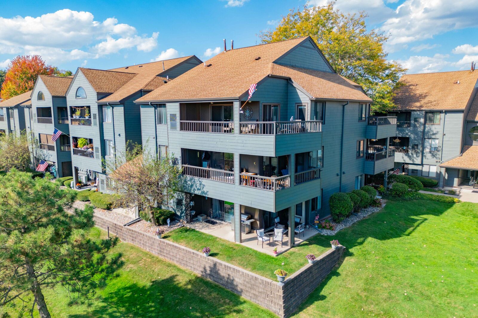 Property Photo: 2465 Riverside Drive MI 48183