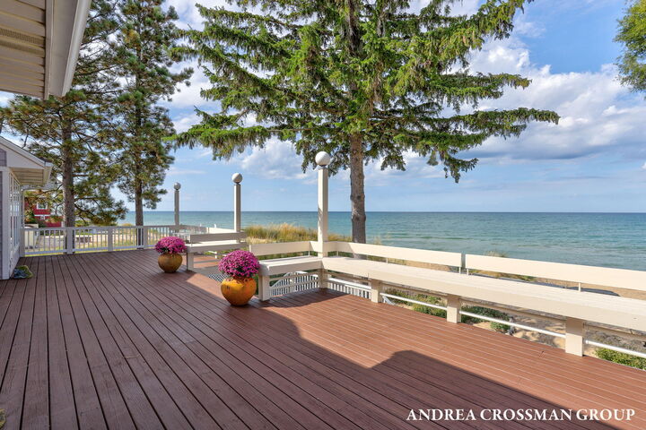 Property Photo: 1020 Lions Park Drive MI 49085