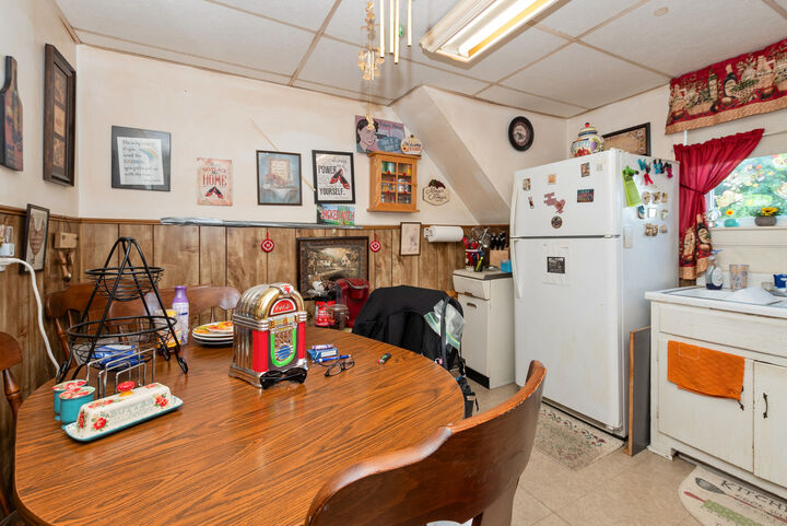 Property Photo: 2630 Commercial Avenue IL 60411