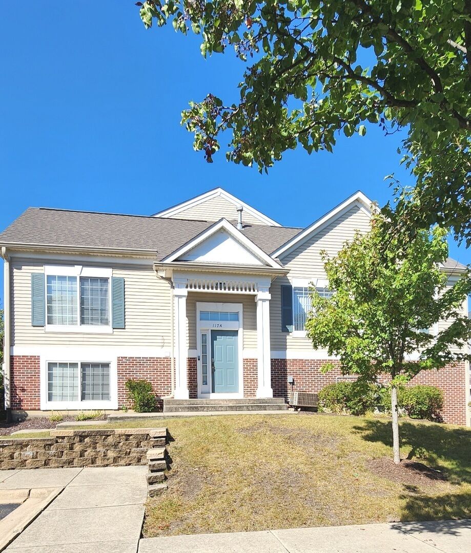 Property Photo:  117 Enclave Circle A  IL 60440 