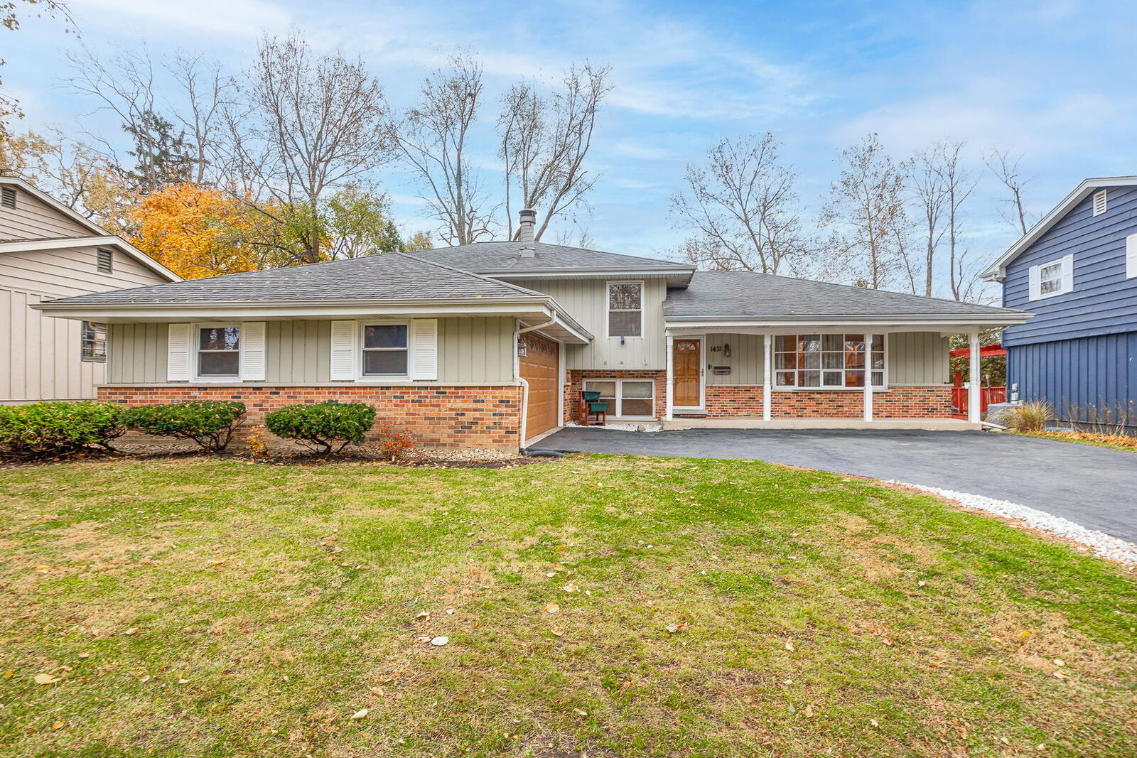 Property Photo: 1431 62nd Street IL 60516