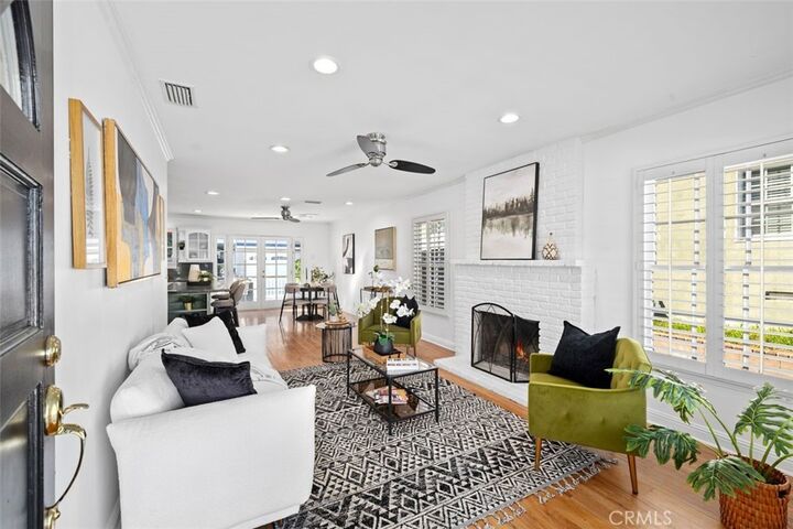 Property Photo: 2755 N Lincoln Street CA 91504