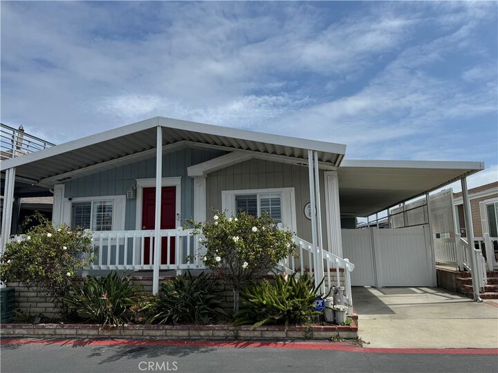 21851 21851 Newland 58  Huntington Beach CA 92646 photo