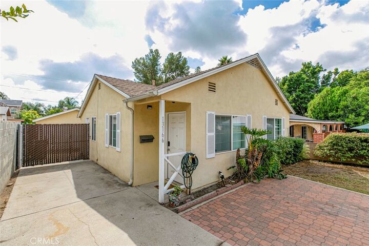 Property Photo: 13166 Aztec Street CA 91342