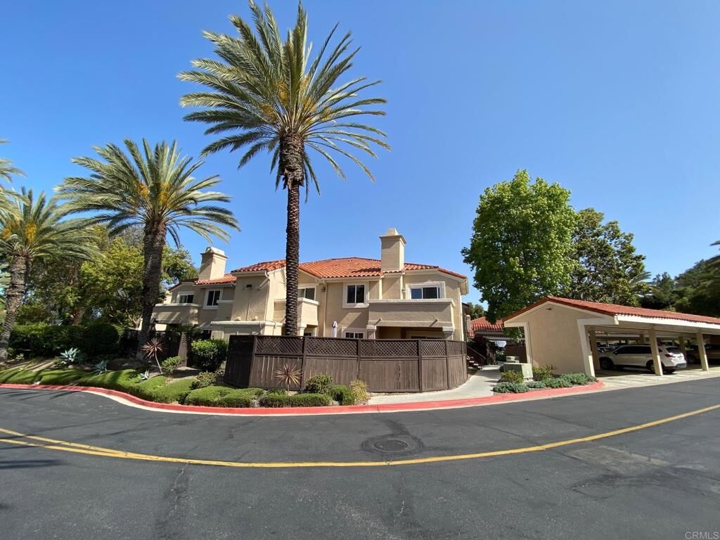 Property Photo:  100 Sea Cliff Way 104  CA 92056 