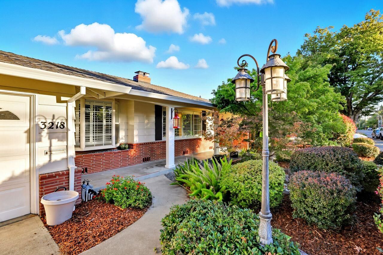 Property Photo: 3218 Norris Avenue CA 95821