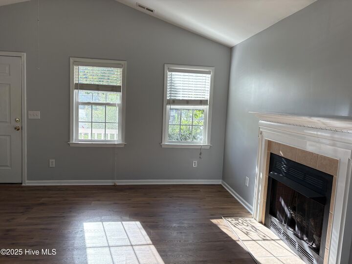 Property Photo: 113 Gladiola Drive NC 28562