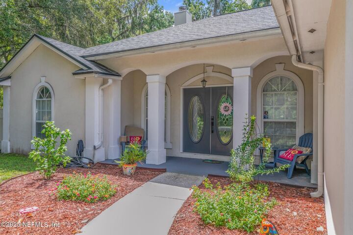 Property Photo: 11511 Mandarin Road FL 32223