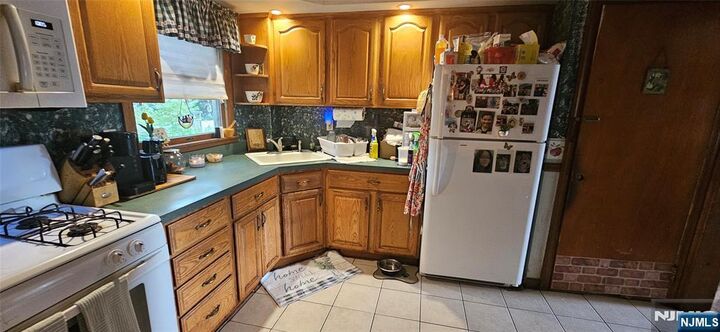 Property Photo: 303 Muriel Avenue NJ 07060
