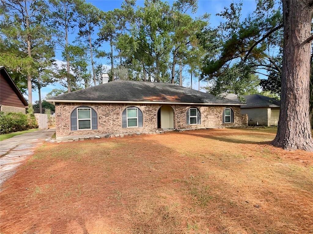 Property Photo: 516 Laurel Oak Drive LA 70471