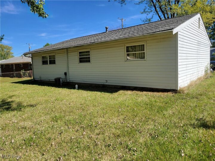 Property Photo: 3517 Jameson Drive OH 44240