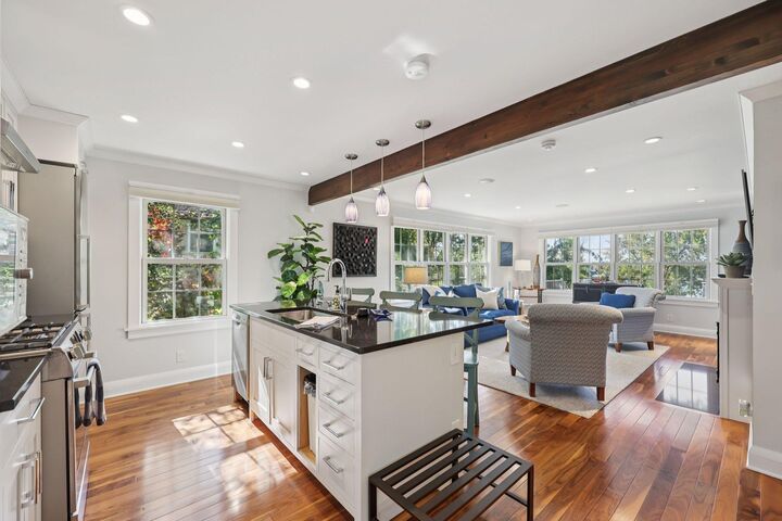 132 Summit Avenue  Center City MN 55012 photo