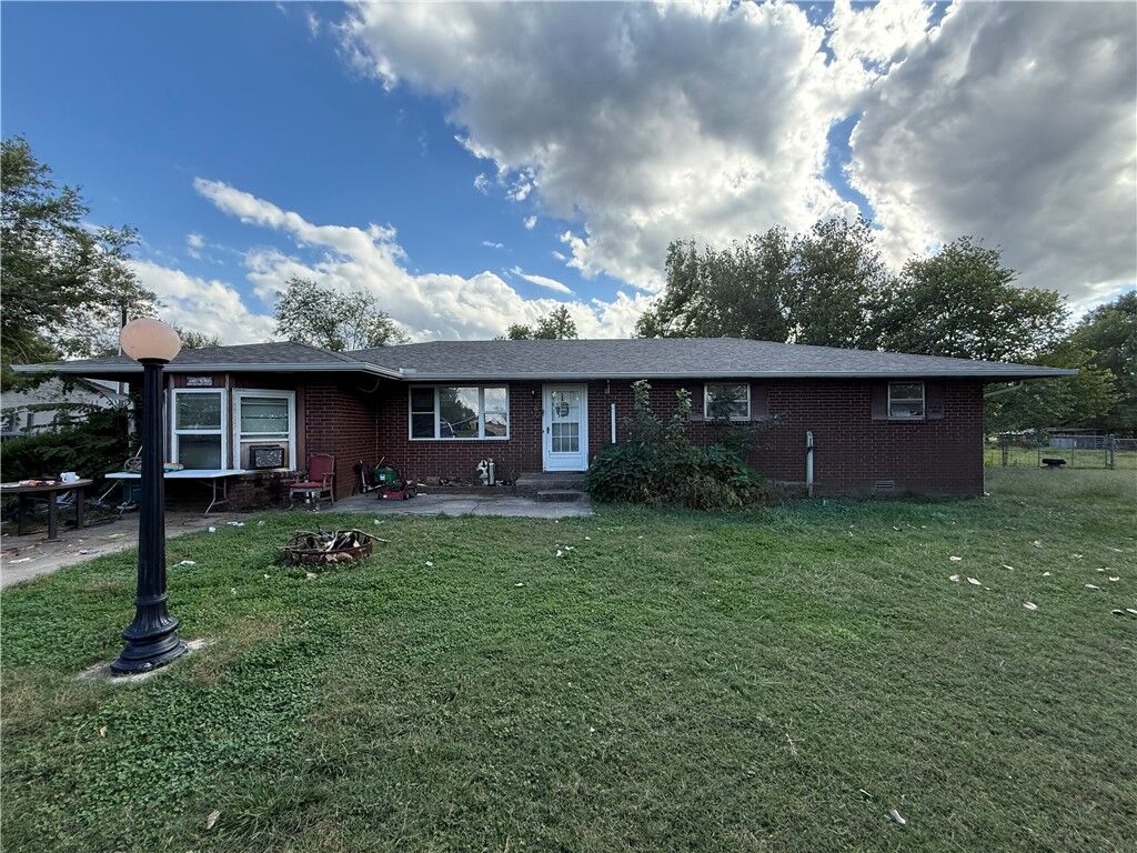 Property Photo: 2597 Wildcat Creek Boulevard AR 72762