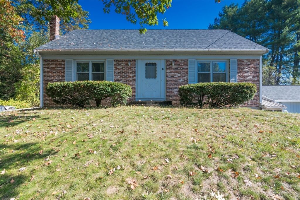 Property Photo: 8 Sunset Dr MA 01376