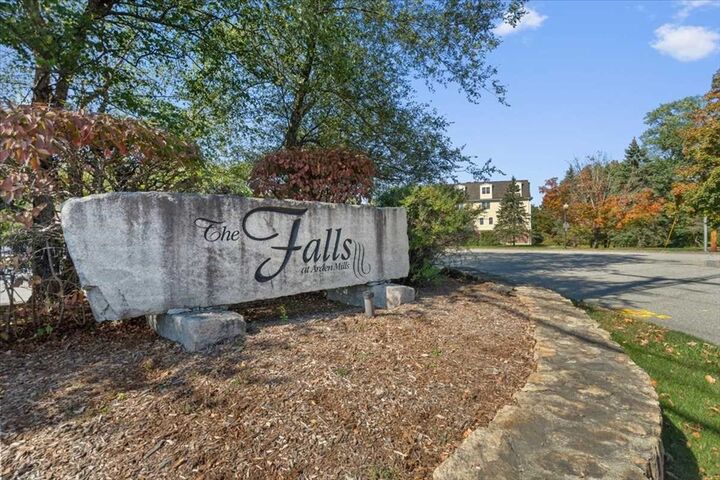 Property Photo:  2 Arden Mills Way 2210  MA 01420 